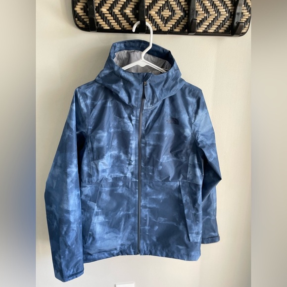 The North Face Printed Dryzzle Future Light Jacket - Women’s Size Medium - Picture 10 of 10